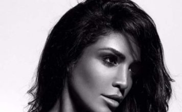 Санта Димопулос выложила новое фото, которым восхитила публику в Инстаграме