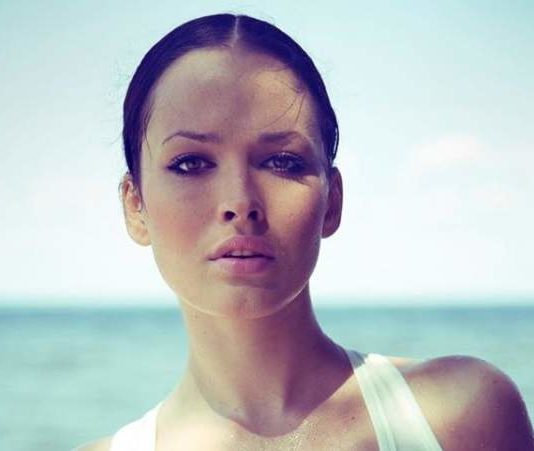 Даша Астафьева без устали балует фанатов пикантными фото