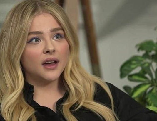 Хлоя Морец намекнула, что стала жертвой сексуальных домогательств