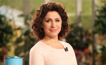 Надежда Матвеева оставила влюбленную пару без свадебного фотографа