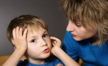 Врачи нашли неожиданную причину задержки развития речи у детей