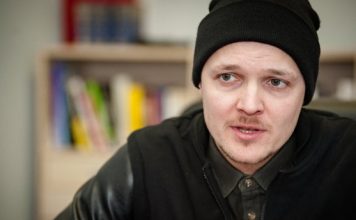 Український співак Женя Галич переспівав «Вовчицю» Винника: відео