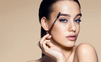 Процедура мікроблейдингу брів: переваги, недоліки. Кому довіритись?