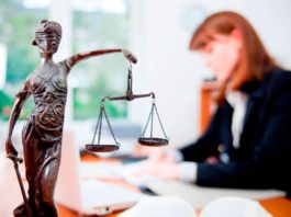 Поиск лучших юристов