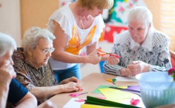 Чому приватний пансіонат краще, ніж домашній догляд