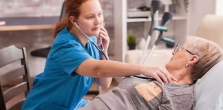 Заболели и нет сил ехать в клинику? Как вызвать врача на дом и почему это удобно вызвать врача на дом